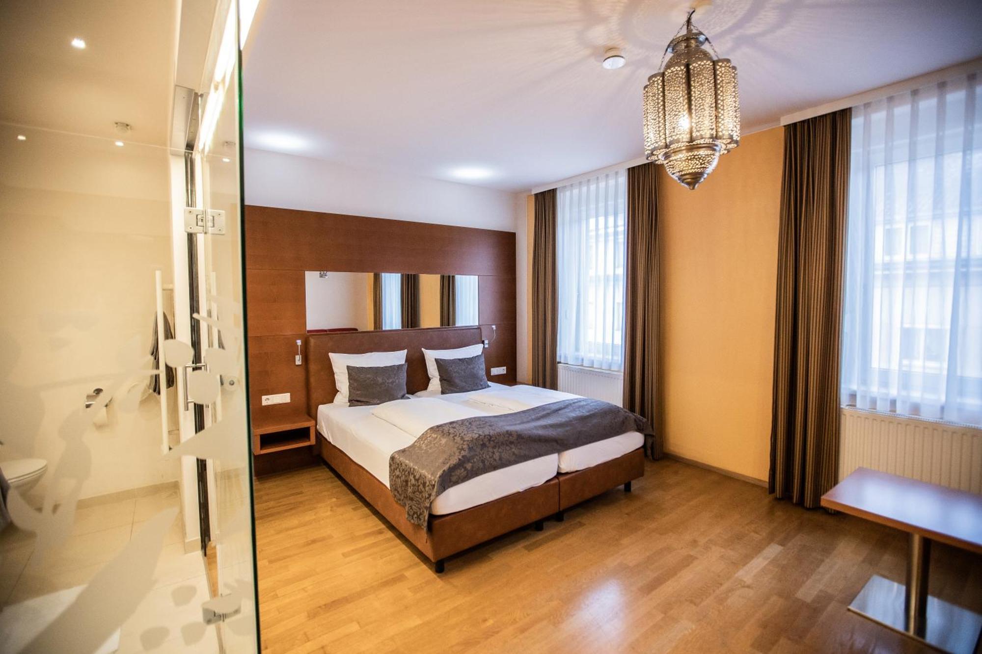 Hotel Stadt Wien Bad Schallerbach Eksteriør billede